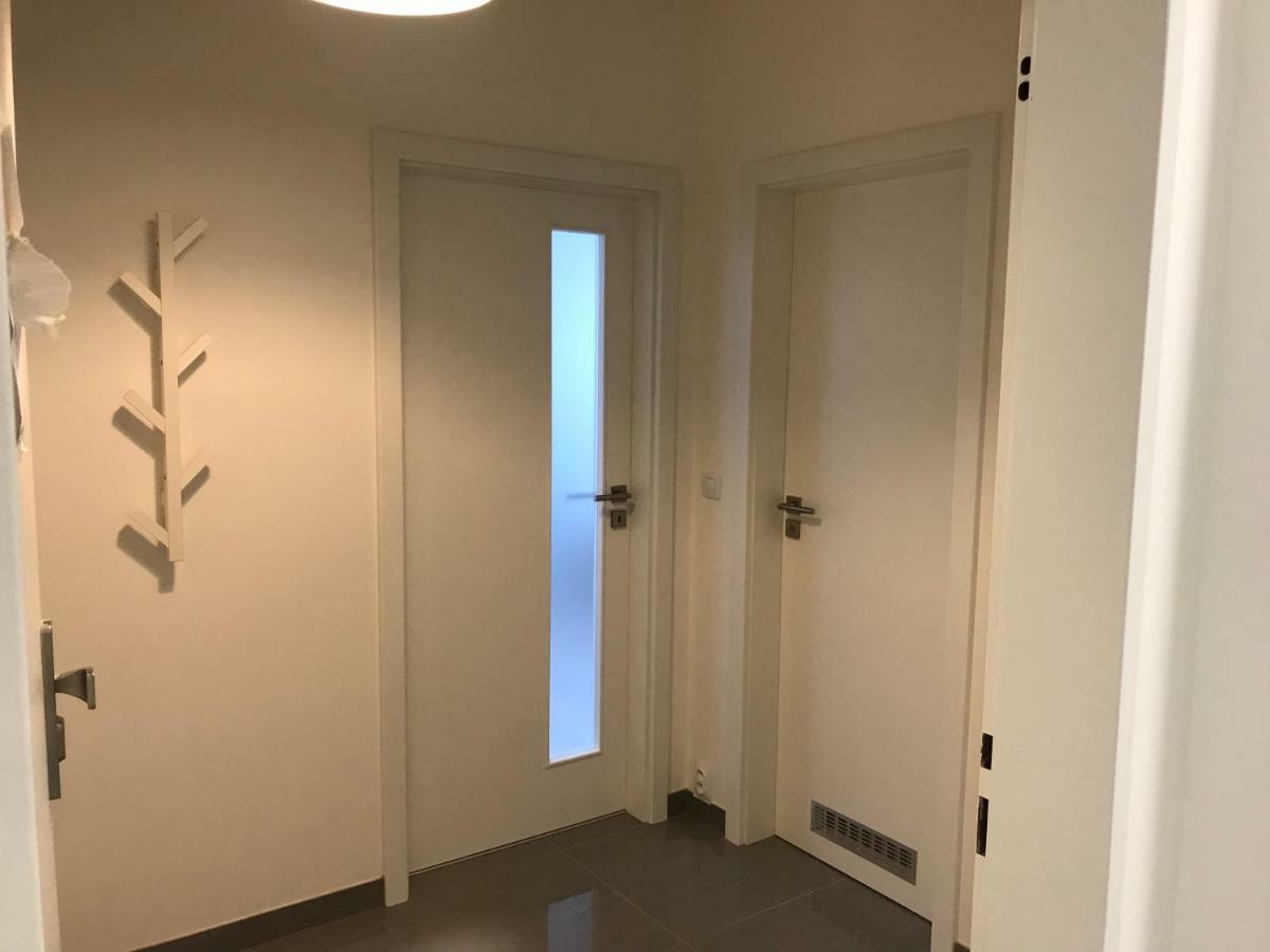 Free Parking In Garage Karolina Plazza, New Cosy Studio With All You Need Prague Ngoại thất bức ảnh